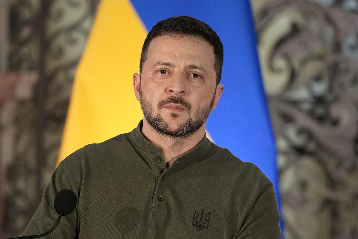 Zelensky: Won’t give Ukraine’s land to Putin
