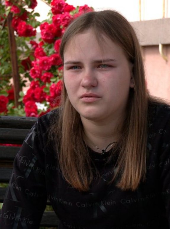 15-year-old Diana saves wounded grandfather, not mother