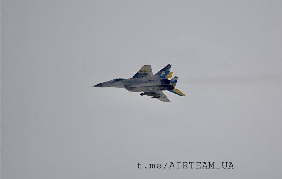 Ukrainian MiG-29 Flies with French AASM Hammer Bomb