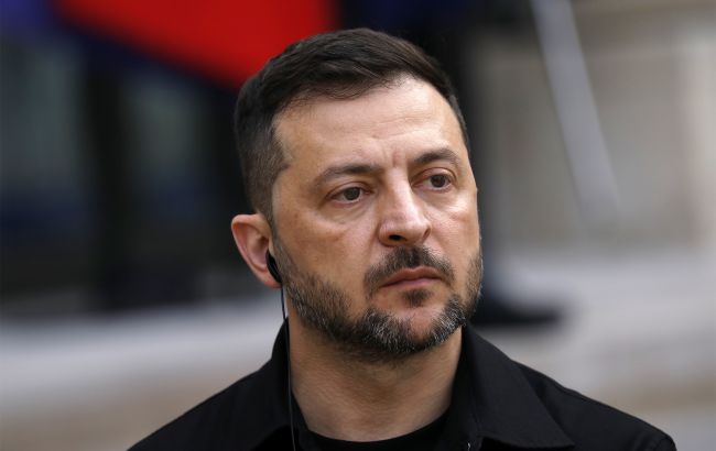 Zelensky: Troop withdrawal from Donbas possible if Russia does the same