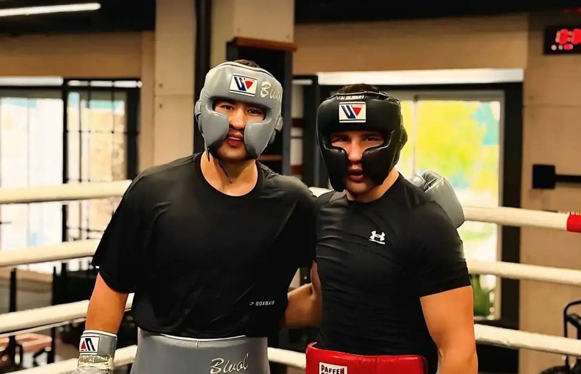 Ukrainian boxer Velykovsky helps Russian Bivol prepare for Ayfert fight