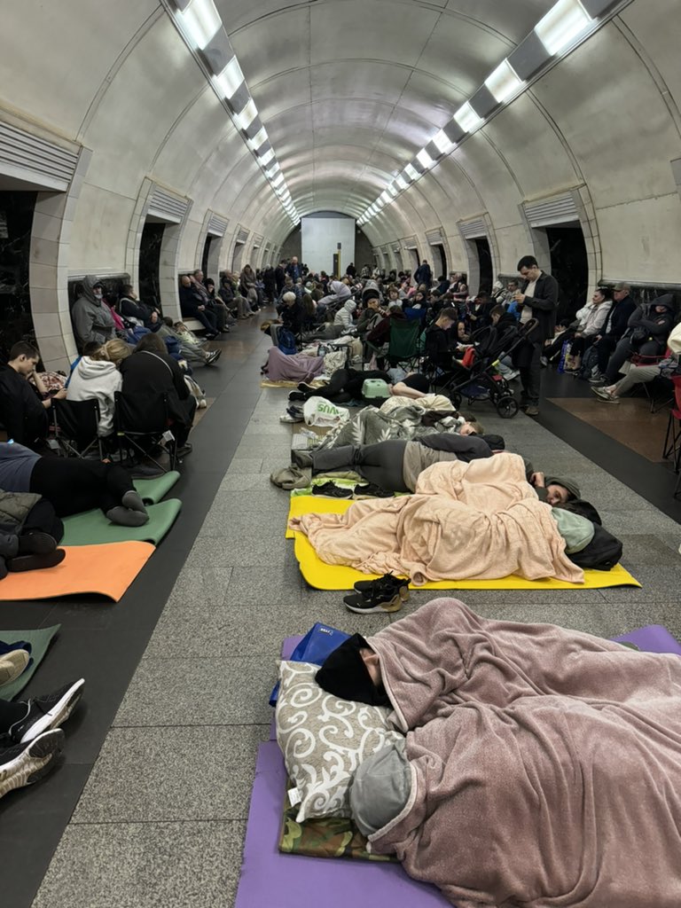 Kyiv residents shelter in metro due to Russian strikes