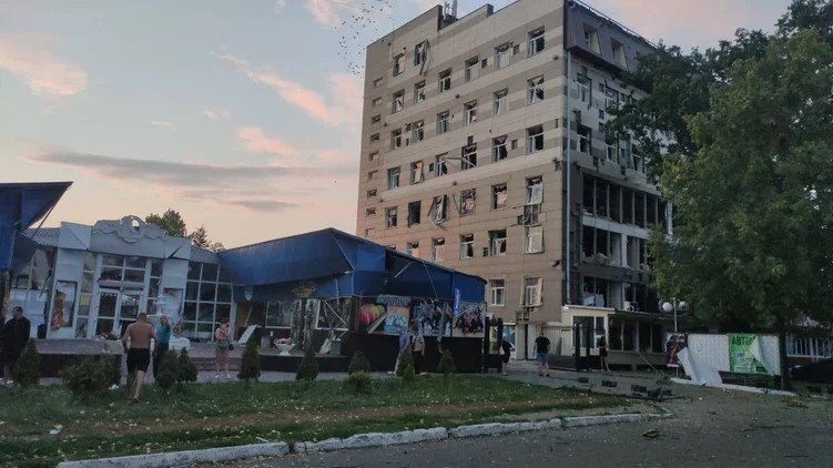 Russian troops hit Chuhuiv, injuring nine including 14-year-old