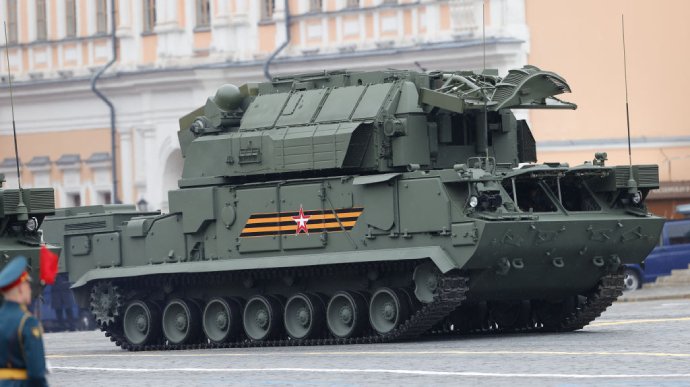 Russian air defense systems deployed on Snake Island