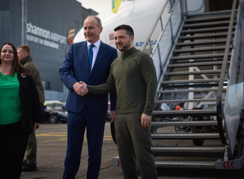 Ireland open to peacekeepers in Ukraine, backs fast EU accession
