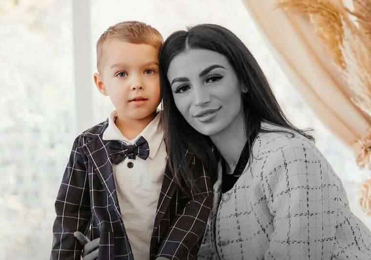 Mother killed by Russian drone while protecting son