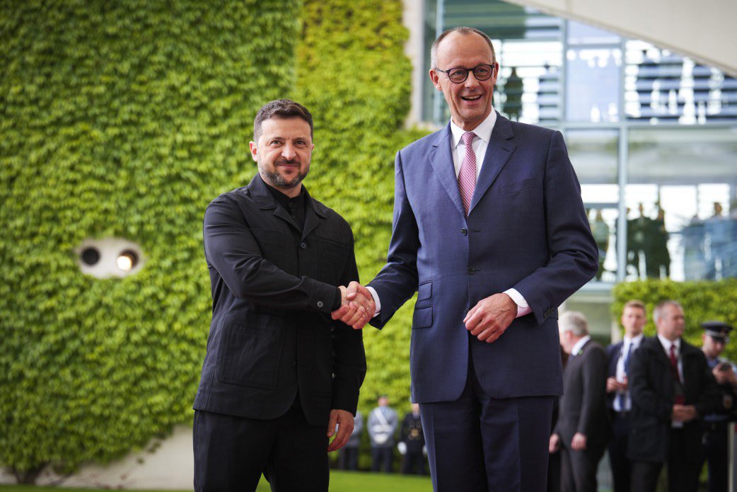 Zelenskyy and Merz discuss air defense