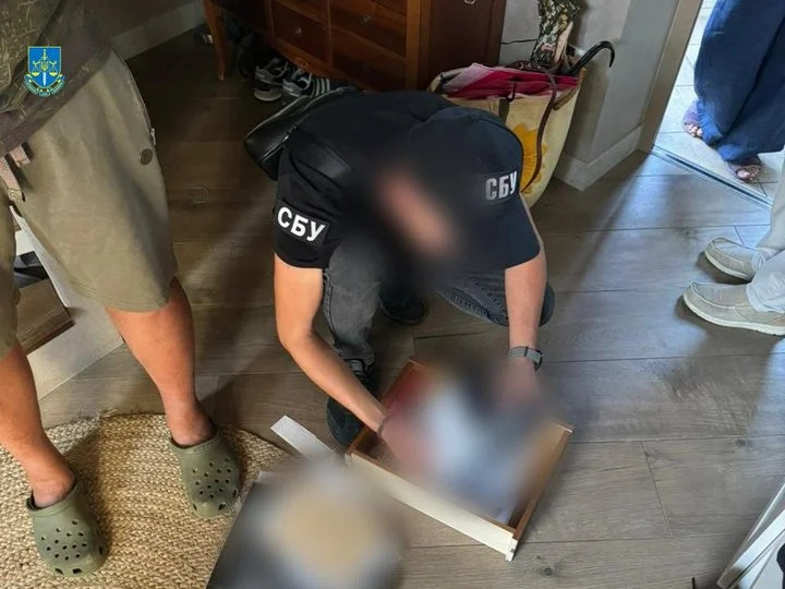 Head of VLK arrested for smuggling draft dodgers