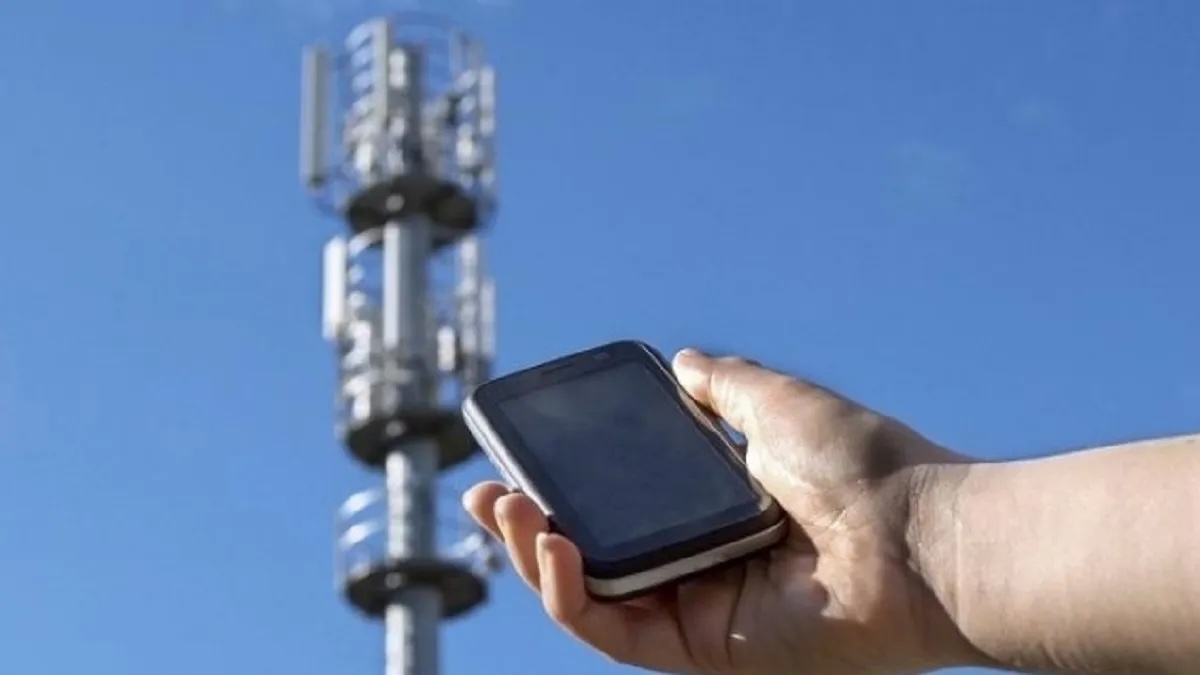 Mobile communication may be shut down during air raids