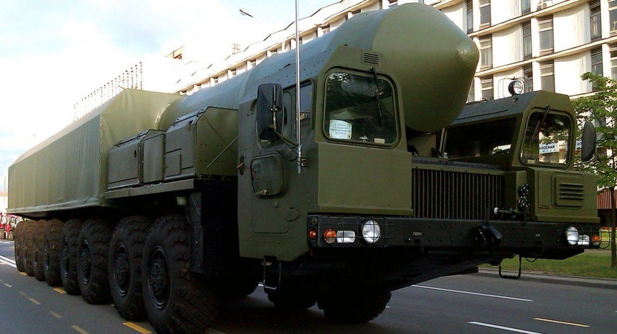 Belarus deploys Russian Oreshnik missile, threatening Europe; Ukraine shares intel.