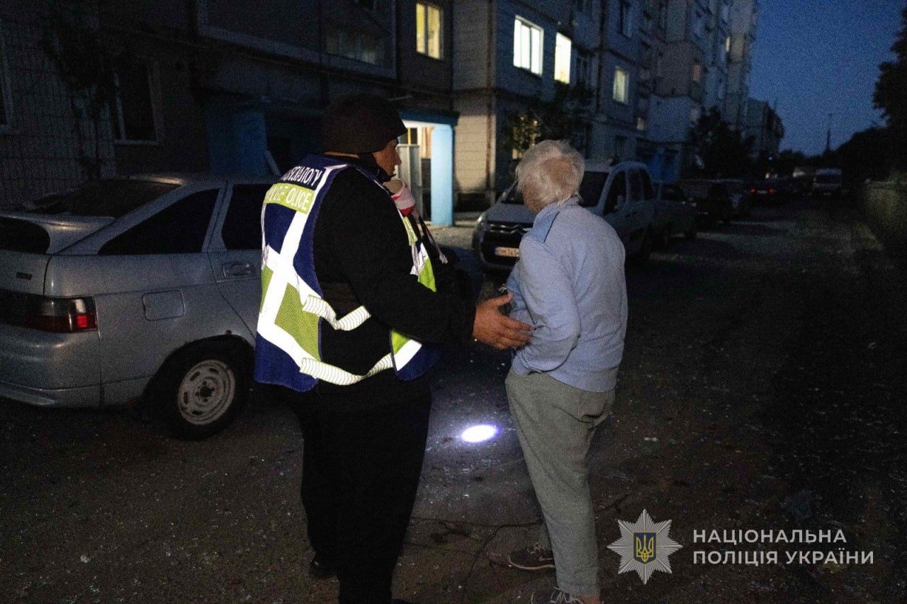 Russian strikes damage school, kindergarten, and buildings in Sumy