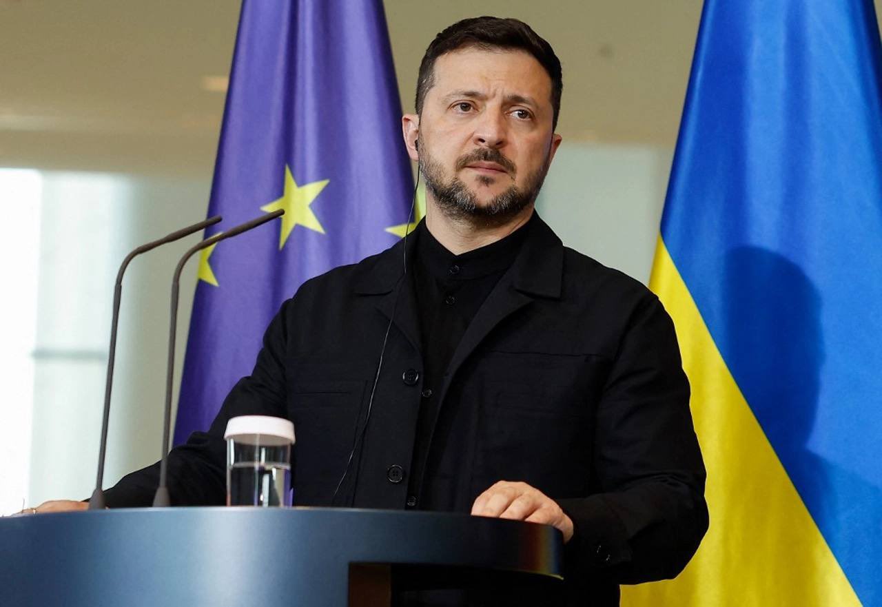 Zelensky: Operation Spider Web hit Russian airfields without partner help