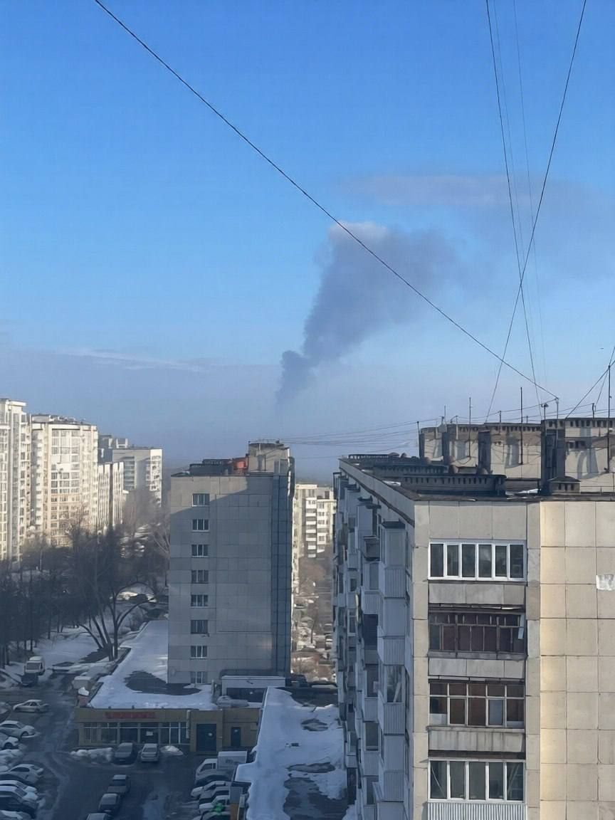 Heavy Smoke Rises Over Ufa Industrial Zone Near Bashneft Refinery
