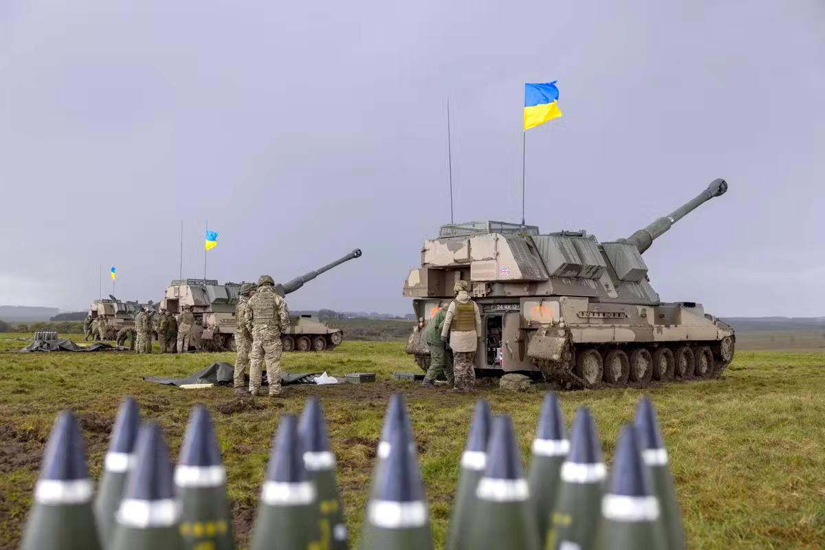 UK to give $4.6B to Ukraine for British weapons