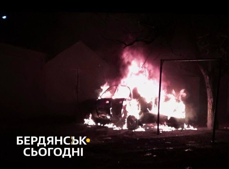 Car of Berdyansk council head blown up