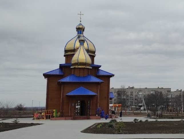 Russian forces destroy temple in Volnovakha
