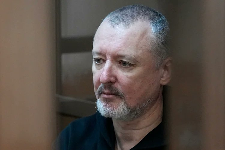 Strelkov: Russian media falsely portrays victories, Zaporizhzhia front is key