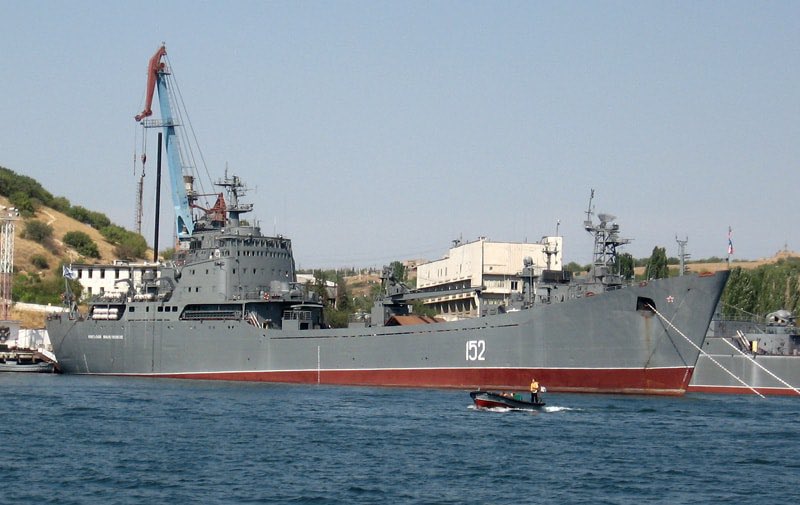 Ukrainian forces damage Russian landing ship