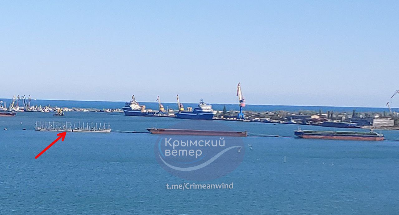 Russia deploys barges and target ship at Kerch shipyard to counter Ukrainian missile strikes