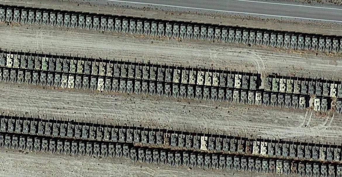 Ukraine gets 31 Abrams as 3,700 older tanks sit unused in storage