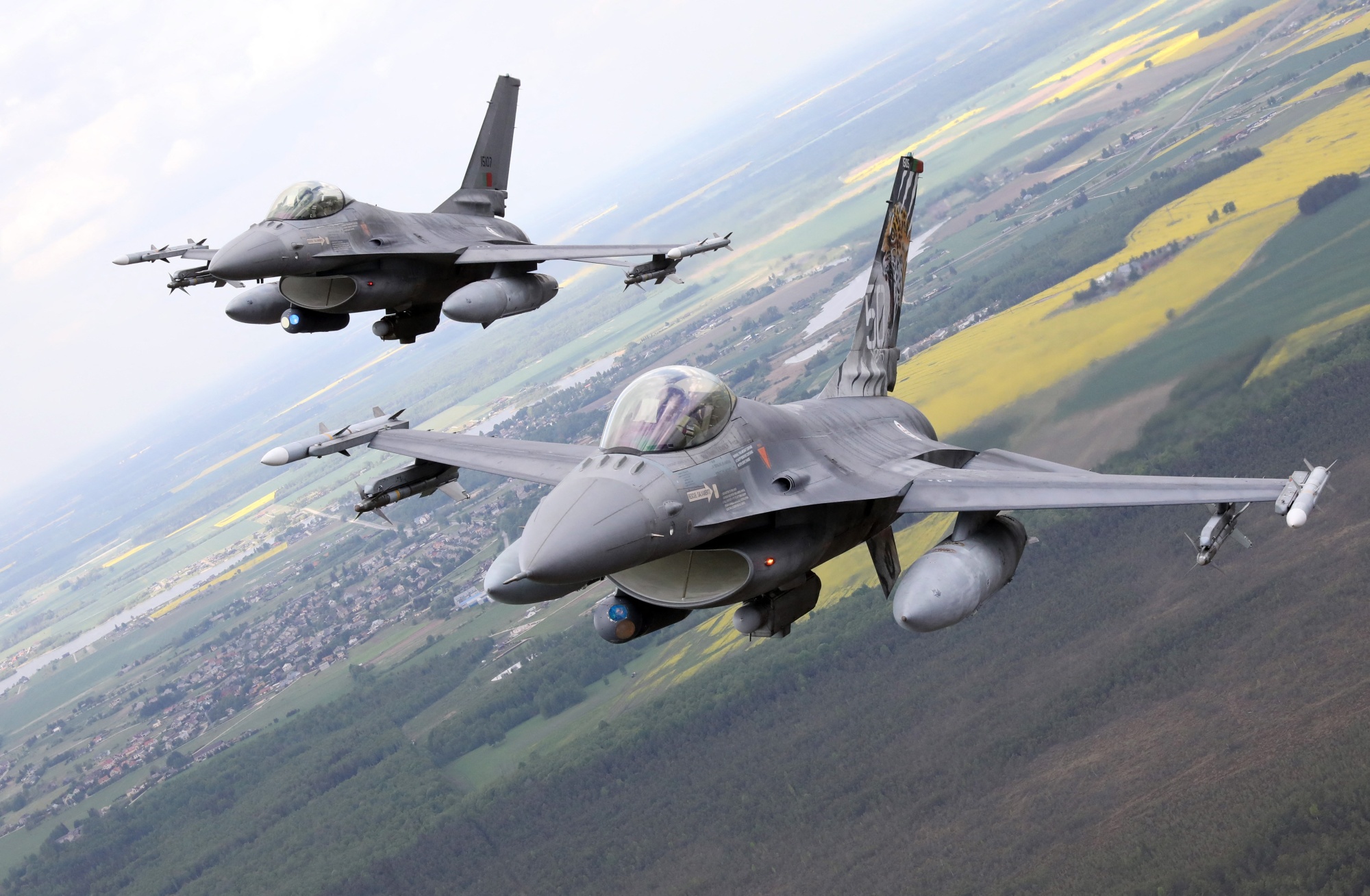 Ukraine expects six F-16s this summer and up to 20 by year-end