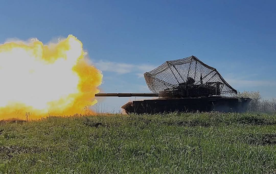 Fire and Might: Tank Crews Shoot with Virtuosity