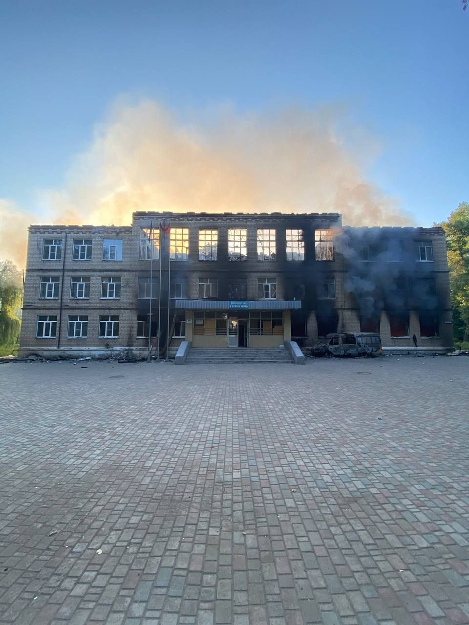 Russian forces shell Avdiivka school with incendiary Grad missiles