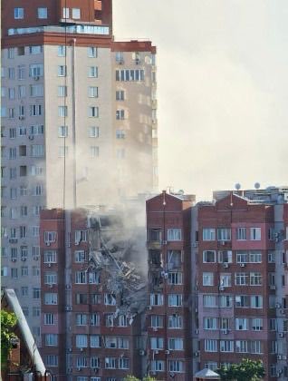 One killed, six injured in Russian attack on Dnipro