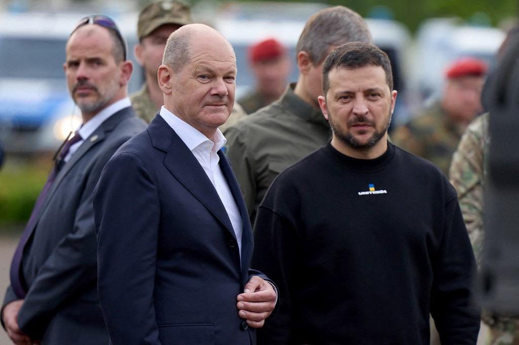 Scholz rejects Zelensky’s call to shoot down Russian missiles