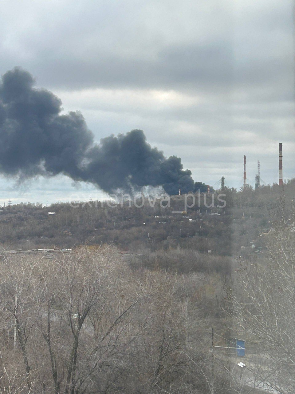 Persistent fire at Saratov oil depot after drone attack