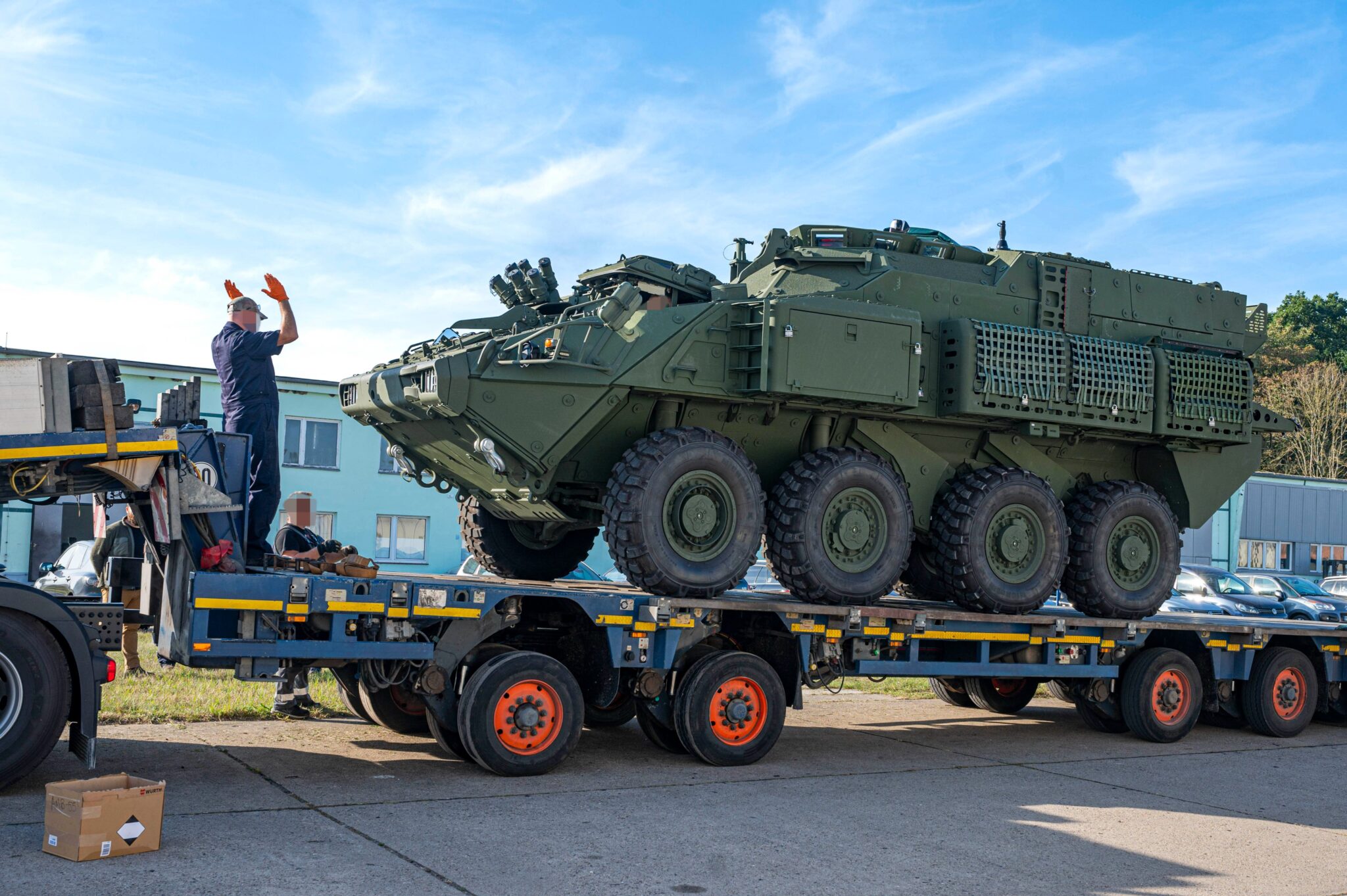 Canada to deliver 50 ACSV armored personnel carriers to Ukraine