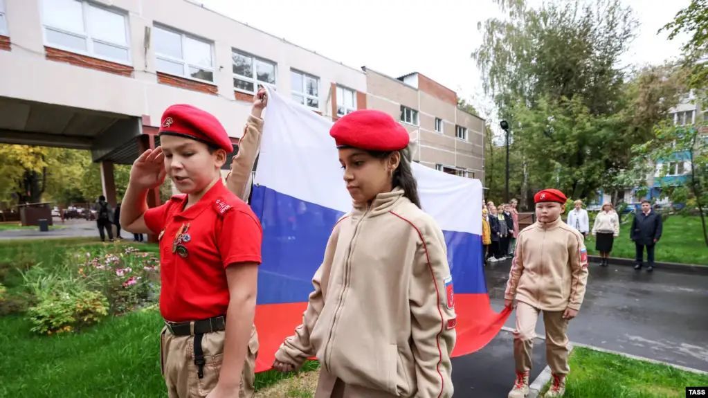 Ukrainian children forced to watch Putin’s speeches