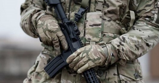 Multicam vs. Pixel: New Corruption Scandal in the Ministry of Defense