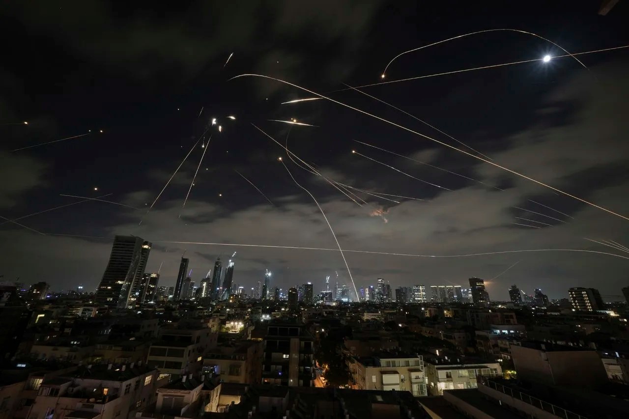 MFA urges Ukrainians to leave Israel and Iran
