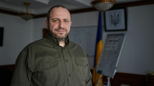 Defense Minister Urges Ukrainians in Europe to Join Ukrainian Legion in Poland