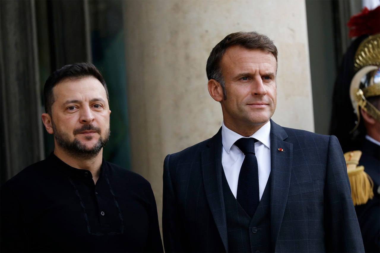 Zelenskyy and Macron meeting begins now