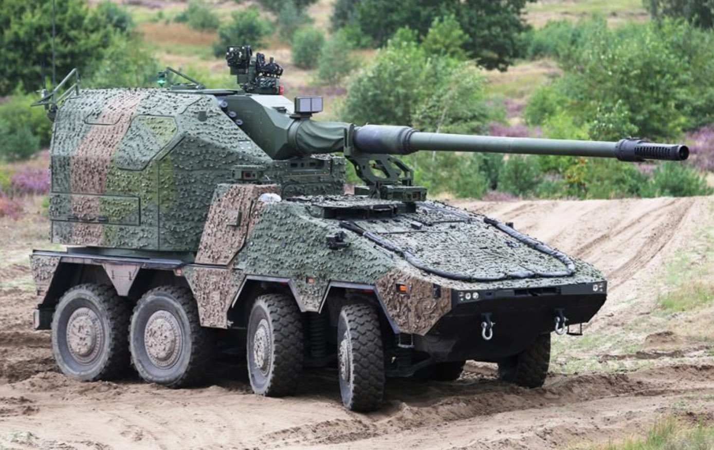 Germany trains over 600 Ukrainian artillerymen on new RCH 155 howitzers