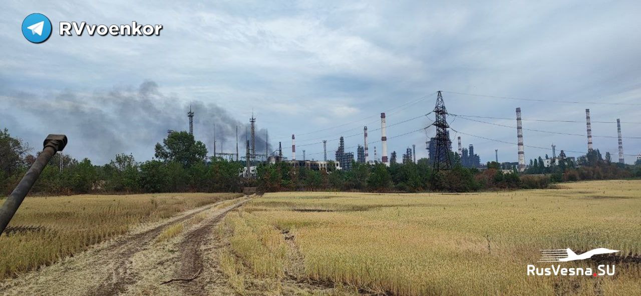 Tanks russes avancent vers raffinerie de Lysychansk