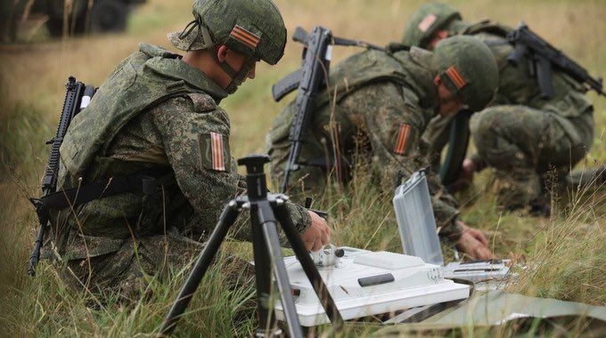 Armée russe réduit assauts après coupure Starlink