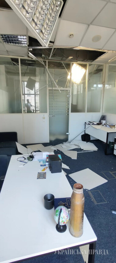 Ukrainian Pravda office damaged by Russian strike on Kyiv