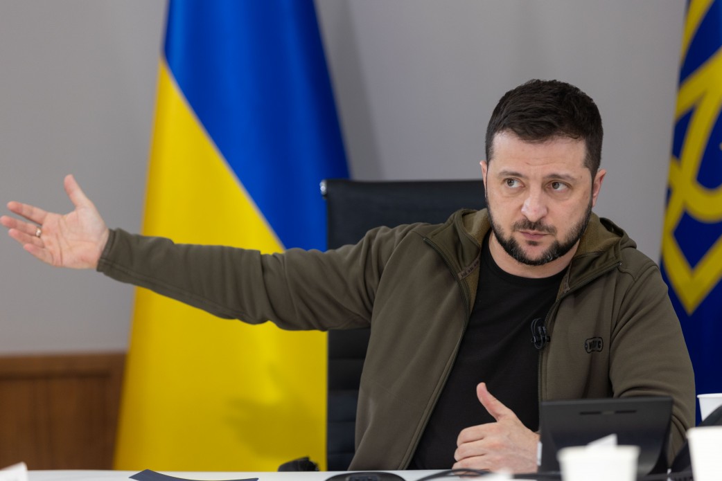 Oil embargo needed, Zelensky urges EU