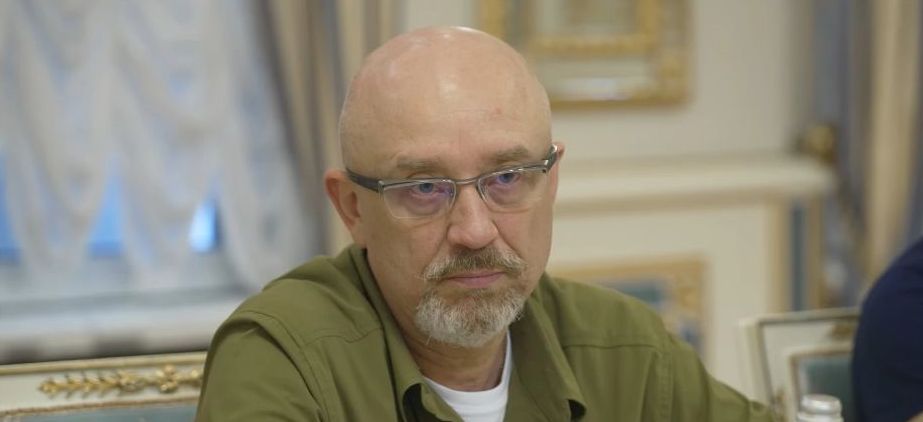 Russia uses missiles to starve other peoples, Reznikov