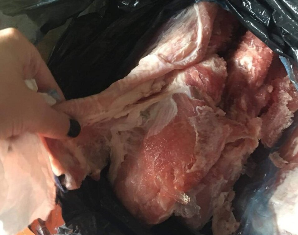 Scandal over poor-quality canned meat supplies to army