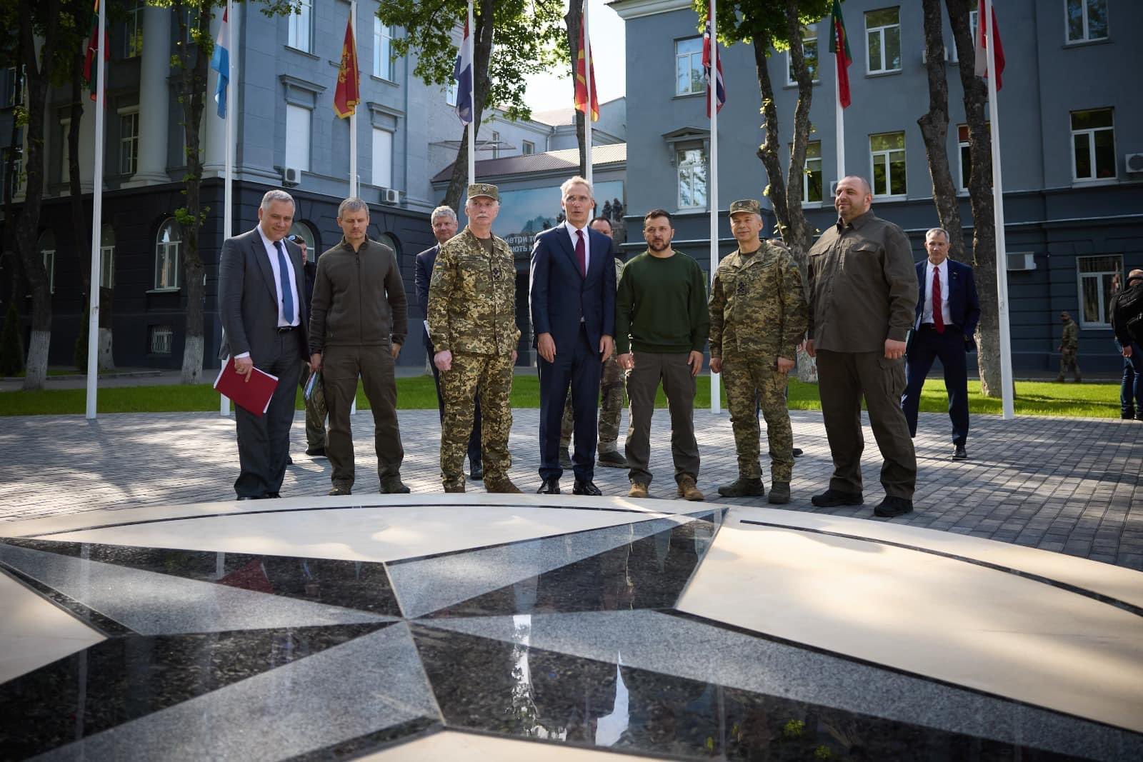 Ukraine President, Defence Minister meet NATO Secretary General in Kyiv