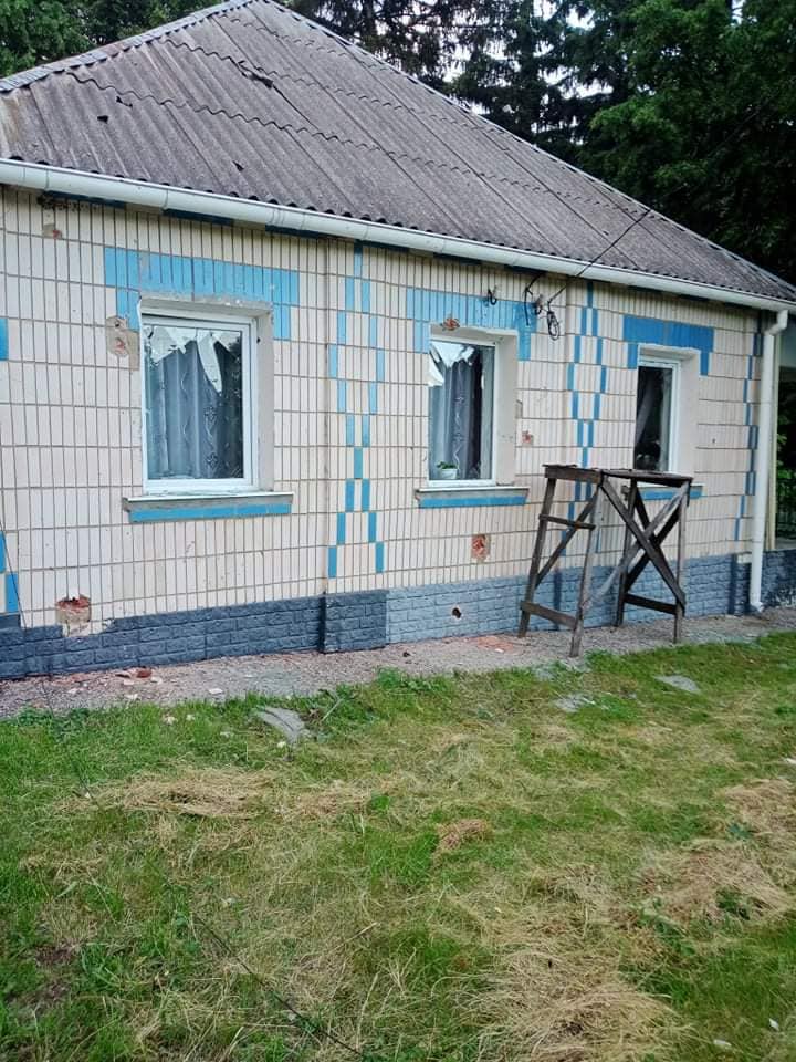 Russian forces attack Krasnopillia community, 4 injured