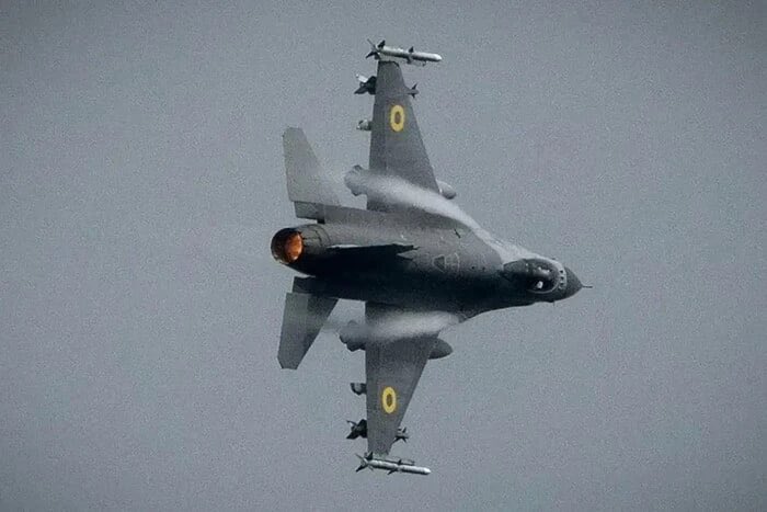International F-16 Squadron Formed with Foreign Pilots