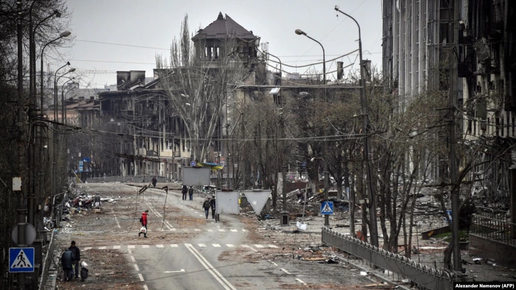 The Mayor of Mariupol: Almost All Men Behind Bars