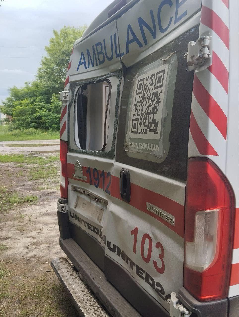 Russian shelling hits paramedics in Kharkiv region