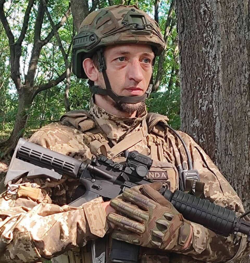 Hero of Ukraine Dmytro “Cobra” Maslovsky posthumously honored after Donbas knife fight