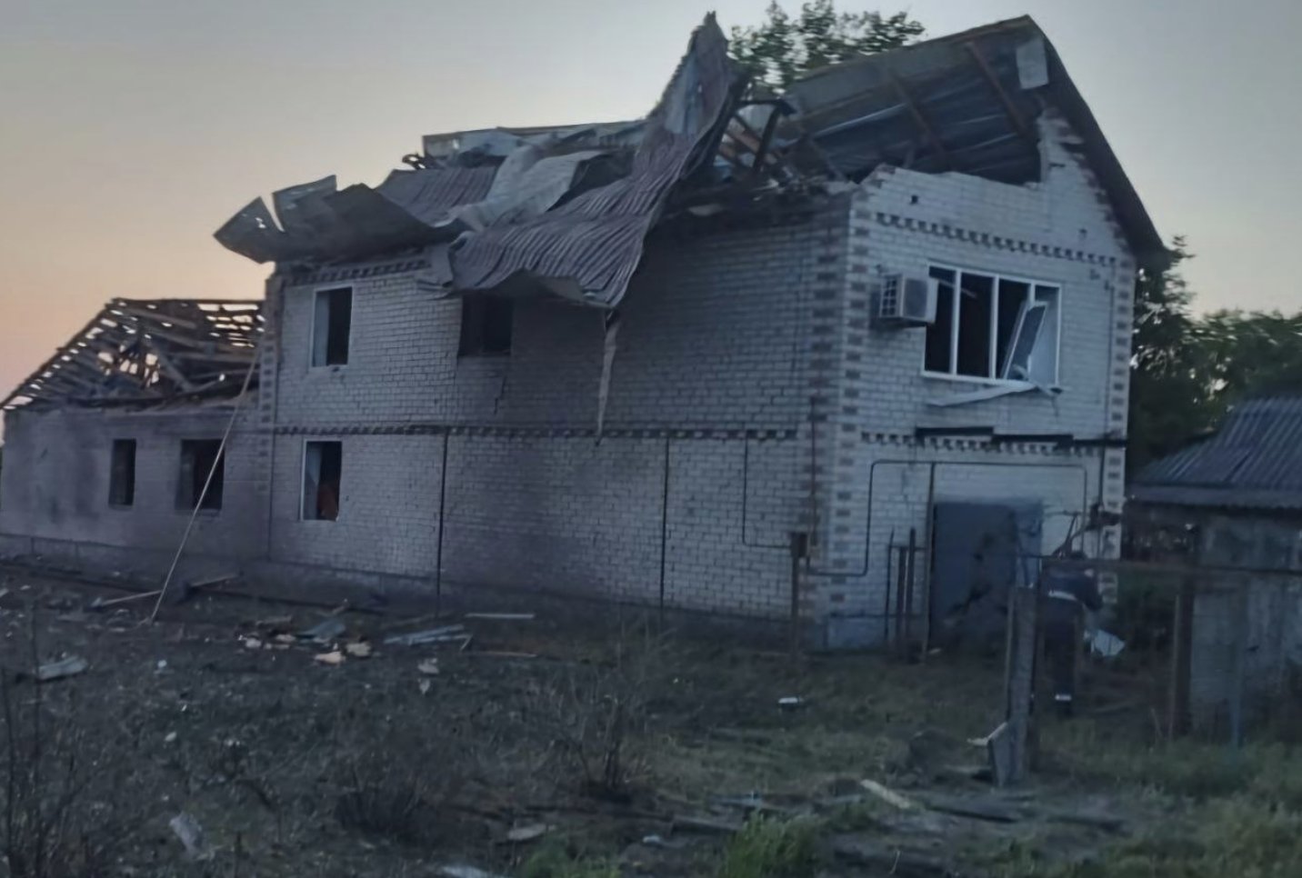 Russian missile strike hits Dnipropetrovsk region